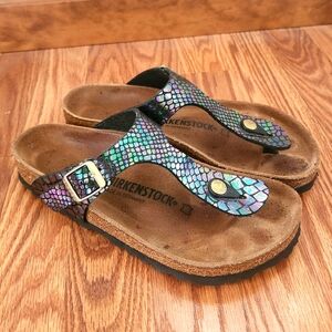 Birkenstock Gizeh mermaid shiny scale sandal